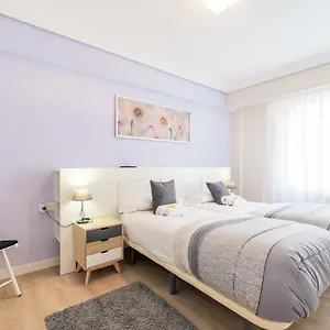  Apartamento Zurriola - Beachside Comfort
